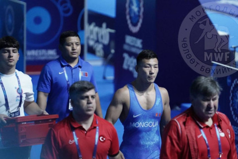 Чөлөөт бөхийн ДАШТ: О.Сүлдхүү хүрэл медалийн төлөө барилдана