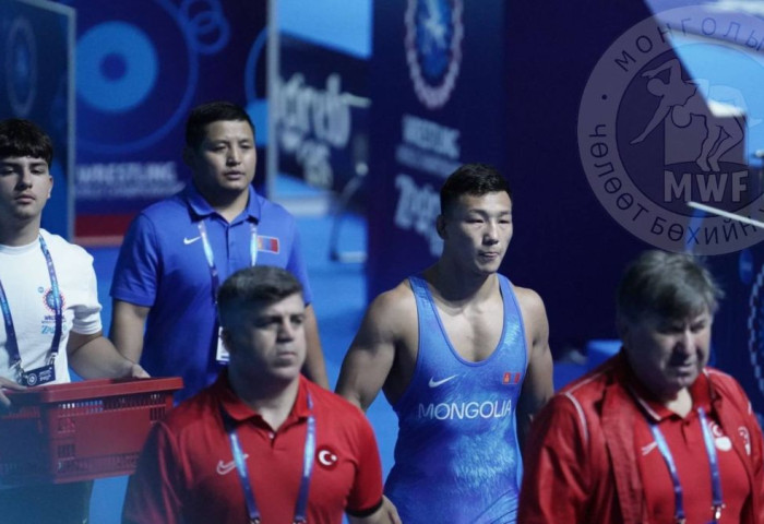 Чөлөөт бөхийн ДАШТ: О.Сүлдхүү хүрэл медалийн төлөө барилдана