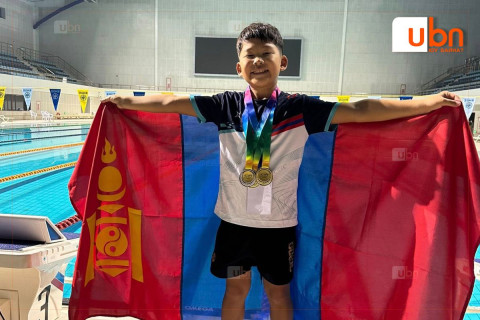 БНХАУ-д болсон усанд сэлэлтийн тэмцээнд “Говийн усчид“ клубын тамирчин Э.Энхтөгс 3 төрөлд өрсөлдөж, 2 алт, 1 мөнгөн медаль хүртлээ