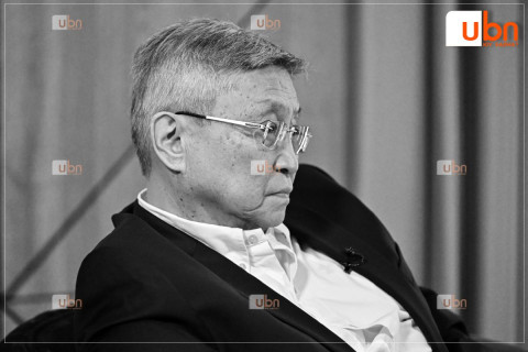 С.Баяр: Оюутолгой, Тавантолгой, Атрын аянг чинь дүү бид хоёр үнэлдэг гээд байсан Б.Баатар та яагаад энэ ажлуудыг маань үнэгүйдүүлэх PR хийгээд байгаа юм бэ