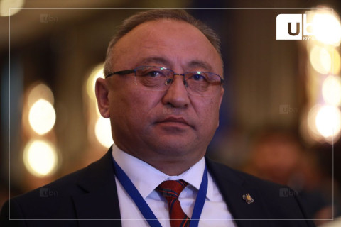 Б.Бейсен: Эрүүл мэндийн салбар, ЭМДС чинь ДАМПУУРЛАА