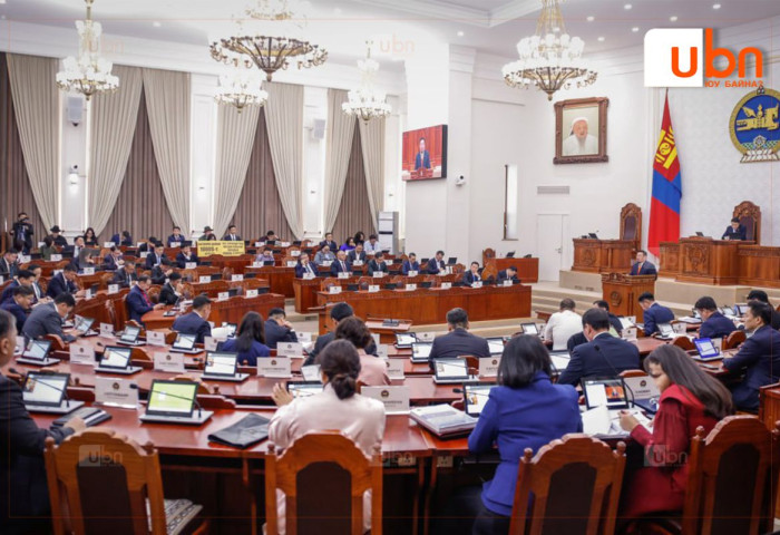 ЧУУЛГАН: 2026 оны төсвийн хүрээний мэдэгдлийг маргааш үргэлжлүүлэн хэлэлцэнэ