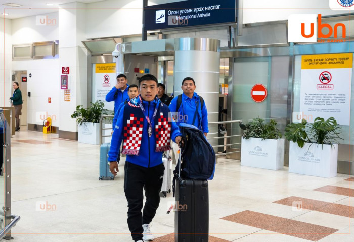 Дэлхийн аваргын мөнгөн медаль хүртсэн МУГТ Т.Тулга эх орондоо ирлээ