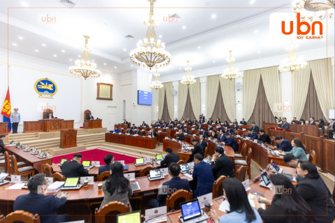 ИРЦ: 12 гишүүн эзгүй байгаа тул чуулган 77 хувийн ирцтэй байна