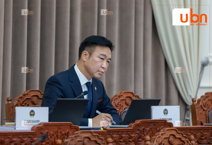 Б.Түвшин: Төсвийн хүрээний мэдэгдлийг хавар төсвөөс тусдаа хэлэлцдэг болох хэрэгтэй