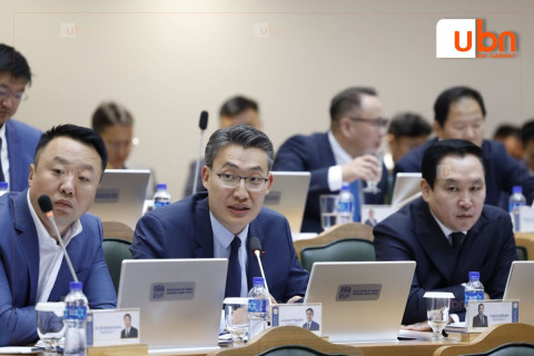 А.Амартүвшин: Ирэх онд 51.080 өрхийн сууцыг дулаалж, бүх төрлийн хий, цахилгаан, сэргээгдэх эрчим хүч, бусад эх үүсвэрт холбоно