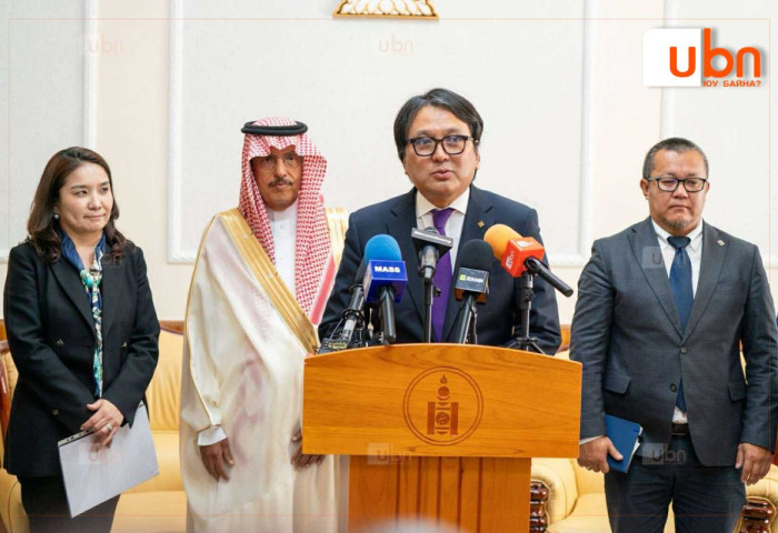 Саудын Арабын Хаант Улсын “Аква пауэр” компани: Монгол Улсад 2030 он хүртэл 10 гвт сэргээгдэх эрчим хүчний эх үүсвэрт хөрөнгө оруулна