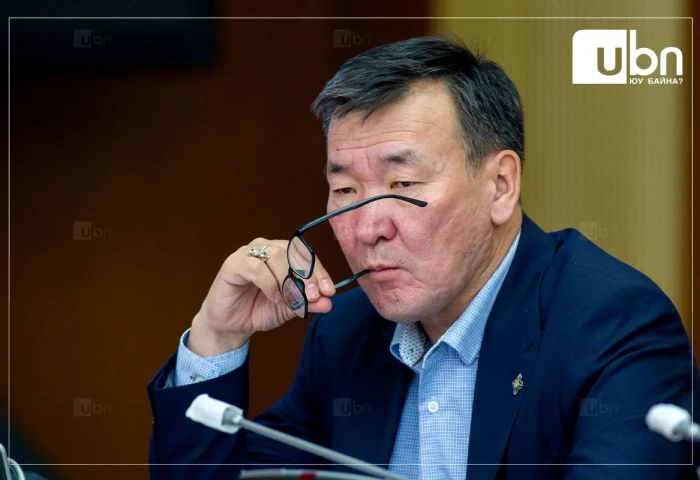 Төрийн ордонд УИХ-ын гишүүн С.Ганбаатарын өрөөнд АТГ-аас нэгжлэг хийсэн гэх асуудлаар АН-ын бүлэг гурав хоногийн завсарлага авлаа