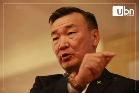 С.Ганбаатарт холбогдох хэргийг АТГ-аас зургаан сар шалгаж, яллагдагчаар татжээ