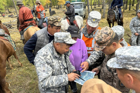 Хөвсгөл аймагт хоёр настай хүүг хайх эрлийн ажиллагаанд 200 гаруй хүн, нисдэг тэрэг, дрон, эрэлч нохойтойгоор оролцож байна
