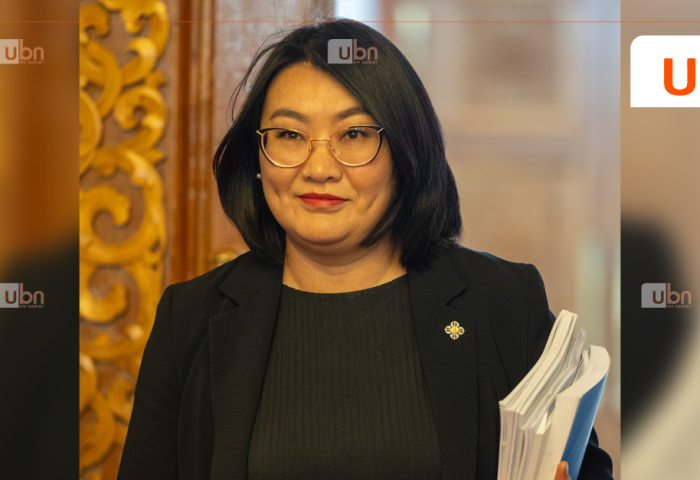 А.Ариунзаяа: Гишүүдээ сонсдог, эв нэгдлийг хангадаг хүн намын даргаар сонгогдох ёстой