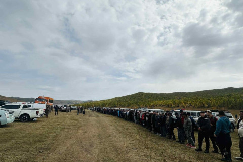 Өчигдөр эрлийн ажиллагааны үеэр дөрвөн хүн алга болсон тул эрэлд оролцож байгаа хүмүүсийг нутгийн иргэдтэй ойр байхыг санууллаа