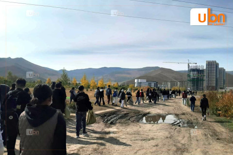 СУРВАЛЖИЛГА: Нэгэн зорилго дор нэгдсэн 10 мянга орчим залуус “Clean Up-5” арга хэмжээний олон улс дахь рекордыг эвдлээ