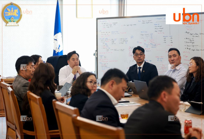А.Баяр: Зам дагуух зогсоолыг нэмэгдүүлж, хувийн зогсоолыг түрээслэх боломж нээнэ