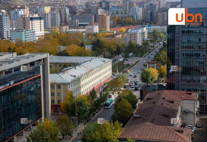 АМРАХ АГШИН: Шаргал өдрүүдийн хотын амьдрал