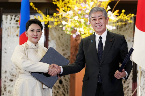 Япон Улсын Засгийн газрын буцалтгүй тусламж “Эдийн засаг нийгмийн хөгжлийг дэмжих хөтөлбөр”-ийн хүрээнд хэрэгжих хоёр төслийн солилцох ноот бичигт гарын үсэг зурав