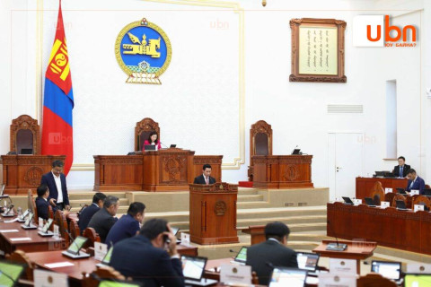 “Алт-3” аяныг хэрэгжүүлэхтэй холбоотой тогтоолд Ерөнхийлөгчийн тавьсан хэсэгчилсэн хоригийг УИХ хүлээн авлаа