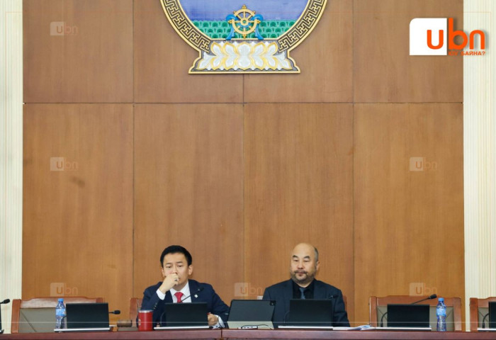 Оюутолгойн бүлэг ордын ашиглалтын талаар хянан шалгах түр хороо 7 хоног бүр хуралдана