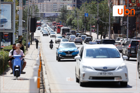 “Автомашины татвар нэмэхийг хоёрхон хүний саналаар шийдчихсэн“