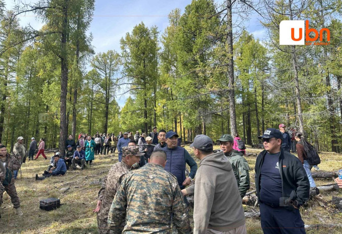 ОБЕГ: Хүүг алга болсон газраас зүүн хойд зүгт 25 км-т Нялуугийн хаш гэдэгт газарт хайж байна