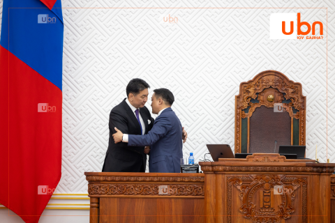 Ерөнхийлөгч, УИХ-ын дарга хоёр хэвийн харьцаатай байгаа гэв