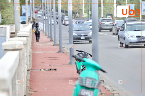 Согтуурсан үедээ Энхтайваны гүүрэн дээрээс үсрэх гэж байсан 37 настай эмэгтэйг эсэн мэнд буулгажээ