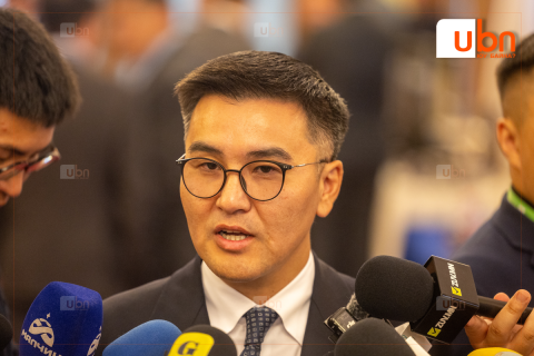 Ч.Лодойсамбуу: Сонгуулиар мандатын тооноос дутуу дугуйлсан бол саналын хуудас хүчингүй болж байгаа нь иргэний эрхэд халдаж байна гэж ҮХЦ үзсэн ч УИХ дэмжсэнгүй