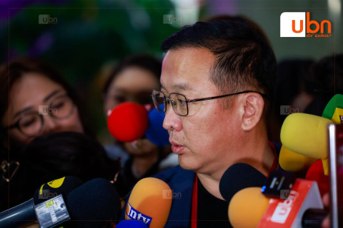 Б.Бат-Эрдэнэ: Бага хурлаар МАН цаашид дангаараа засаглах уу, АН-тай дахин хамтрах уу гэдэг асуудал ч хөндөгдлөө