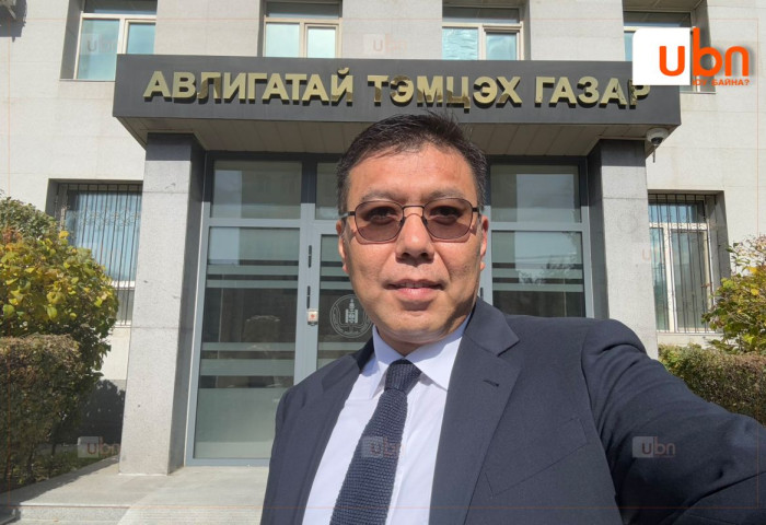 УИХ-ын гишүүн Б.Энхбаяр АТГ-д очиж, гэрчийн мэдүүлэг өгчээ