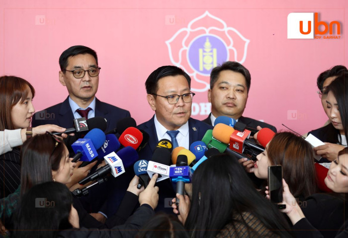 ШУУД: МАН-ын даргыг сонгосон Бага хурлын шийдвэр хууль, дүрэмд нийцсэн эсэх асуудлаар МАН-аас мэдээлэл хийж байна