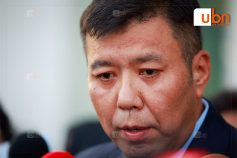 Б.Энхбаяр: Б.Баярбаатар дүрдээ бага ор. Үлгэрийн баатар юм уу