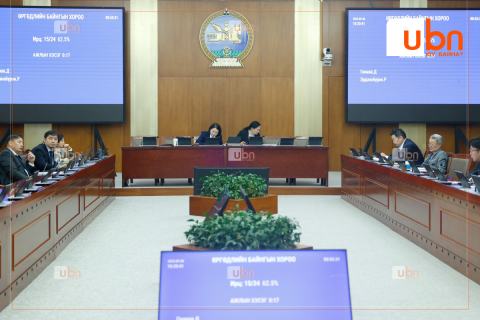 ӨБХ: Эмч, багш нарын цалинг нэмэхийг судлах ажлын хэсэг байгуулахыг дэмжлээ