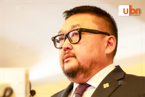 З.Мэндсайхан: Нүүрсний хулгай, албан тушаалтнуудын гэмт хэргийг илчилснийхээ төлөө МАН-аас хөөгдөнө гэдэг бол байж болшгүй асуудал