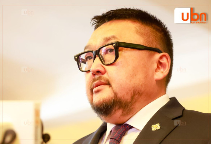 З.Мэндсайхан: Нүүрсний хулгай, албан тушаалтнуудын гэмт хэргийг илчилснийхээ төлөө МАН-аас хөөгдөнө гэдэг бол байж болшгүй асуудал