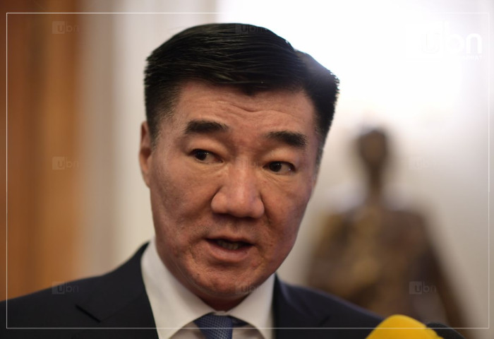 С.Бямбацогт: Б.Энхбаярыг намаас хөөсөнд нь харамсаж байна. Дарга удирдлагуудаа шүүмжиллээ гэдэг байдлаар намаас хөөх нь зохимжгүй