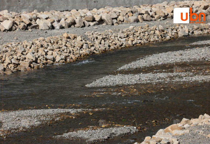 “Сэлбэ голын доор чулуун бэхэлгээ хийснээр лаг хагшаас тогтохгүй“