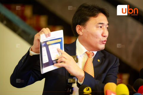 АҮЭБ-ийн сайд Г.Дамдинням УИХ-ын гишүүн П.Сайнзоригийг “200 тэрбум төгрөг гэж ярьсан тооцооллоо гаргаж ир“ гэв