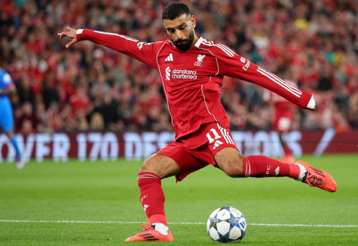 Мохамед Салах Ливерпулийн хамгаалалтын сул тал болоод байна