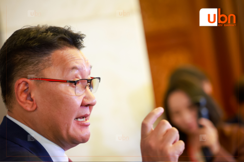 “Төрийн сан эрсдэлд ороогүй, хэвийн ажиллаж байгаа“