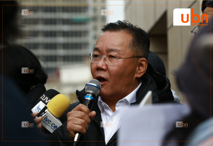 УИХ-ын гишүүн асан Г.Баярсайхан: Улс төрийн ийм эгзэгтэй үед Ардчилсан нам сөрөг хүчнээ хийх ёстой