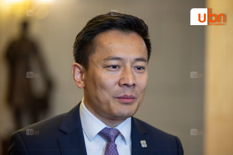 О.Батнайрамдал: С.Баярцогт 16 жилийн өмнөх алдаагаа магтаад явж болохгүй