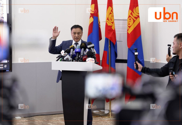 Эмийн сангуудын эмийн үнийг ил болгосноор, зохиомол үнийг хөөргөдлийг арилгах боломж бүрджээ