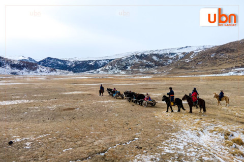 Отроор яваа малчдыг хөөж, шахаж хавчихгүй байхыг малчид, орон нутгийн удирдлагуудад анхаарууллаа