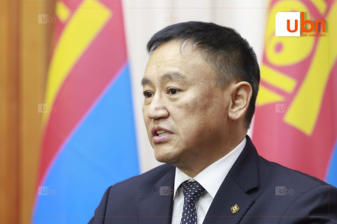 Ж.Чинбүрэн: Эх нялхасын MRI аппаратыг засах мөнгийг 2025 оны төсөвт тавьсан ч ажил нь сунжирсан