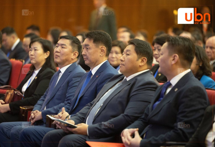 У.Хүрэлсүх: Шүүх эрх мэдэл бол ядарсан иргэний найдах сүүлчийн зогсоол, задарсныг нь засаглах Монгол төрийн хууль цаазын ташуур юм