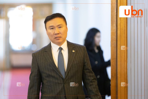 С.Эрдэнэболд: Монгол төрийн бодлого гацаанд орсон байна