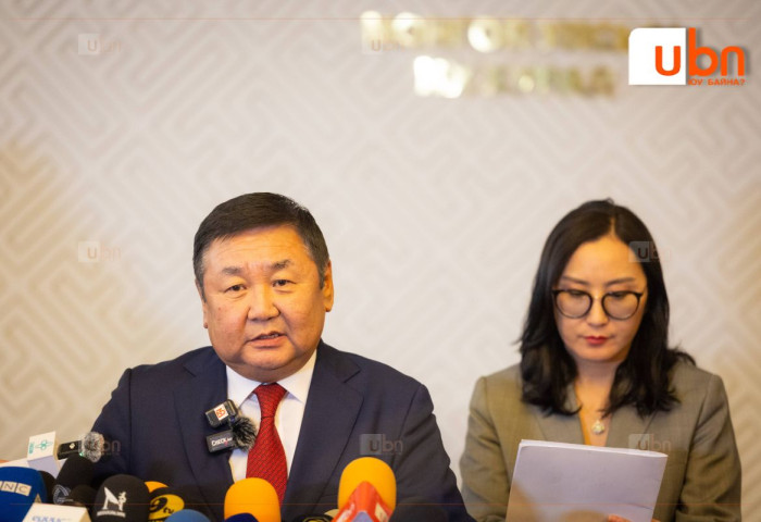 Д.Ганбат: Харбиний гэрээний сонсголыг хийлгэхгүйн тулд гишүүдэд янз бүрийн зүйл амласан байсан