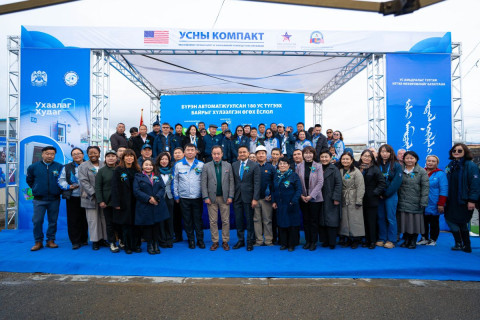 Бүрэн автоматжуулагдсан Гэр хорооллын 180 ус түгээх байрыг Ус сувгийн удирдах газар хүлээж авлаа