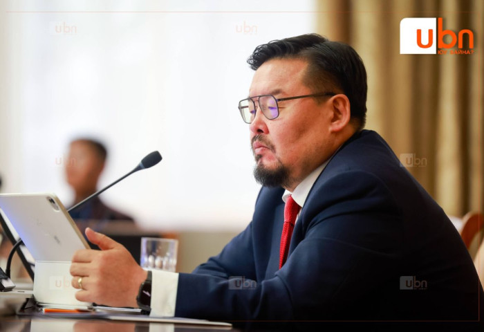 Ерөнхий сайд Г.Занданшатар: Би оффтейк гэрээ байгуулах нь бүү хэл барьж, уншиж ч үзээгүй. Сая л ил тод болохоор нь харлаа