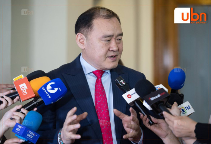 Лу.Гантөмөр: ҮАБЗ-ийн гишүүд оффтейк гэрээг үзээгүй, хараагүй гэдэг нь худлаа
